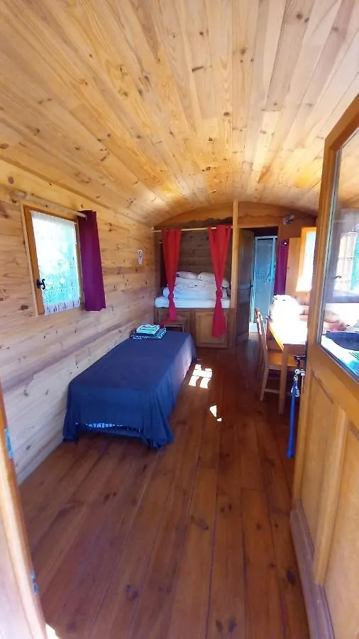 Hotel Les Roulottins à Briançonnet Tente de luxe